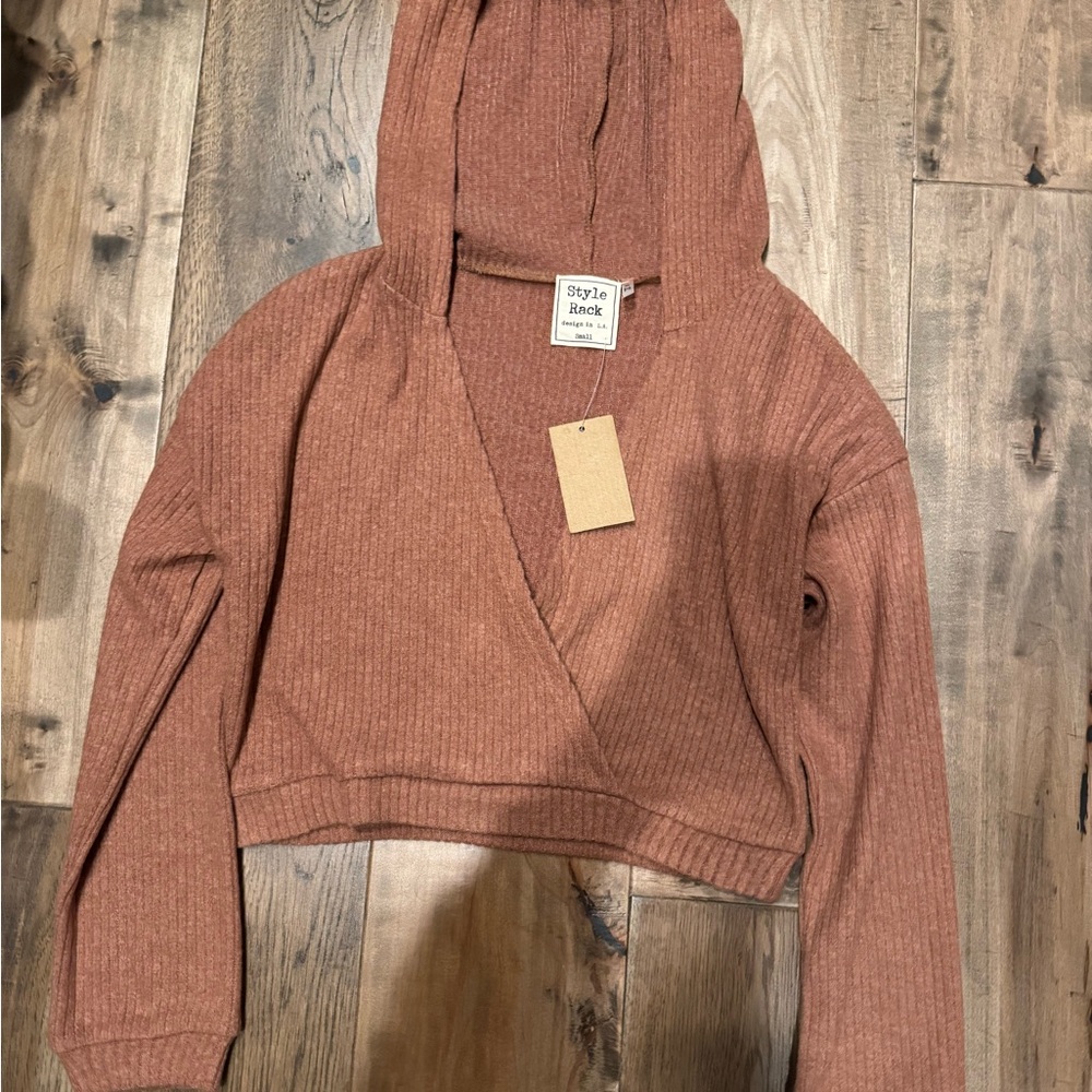 Style Rack Women’s Sweater Small - Picture 2 of 4
